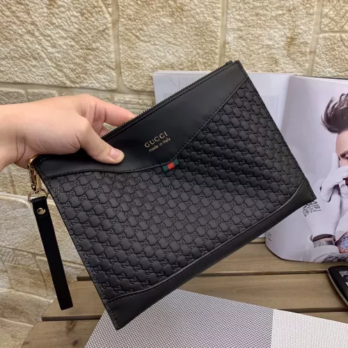 Gucci AAA Man Wallets #1308048