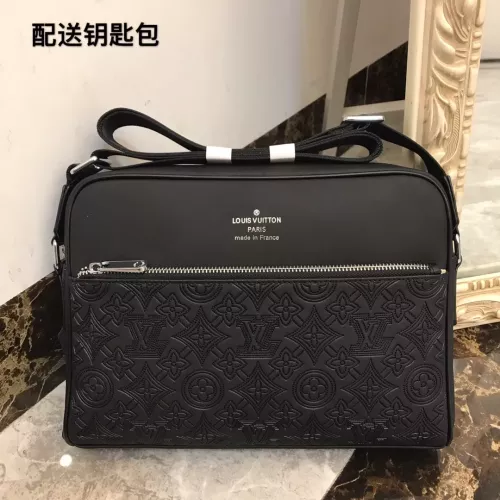 Louis Vuitton AAA Man Messenger Bags #1308061