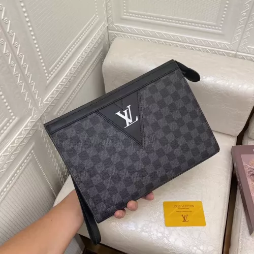 Louis Vuitton AAA Man Wallets #1308141