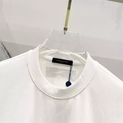 Replica Louis Vuitton LV T-Shirts Short Sleeved For Unisex #1308207 $45.00 USD for Wholesale