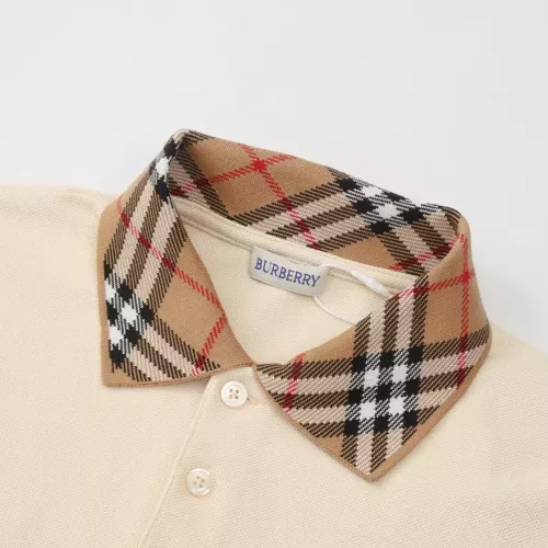 Replica Burberry T-Shirts Short Sleeved For Unisex #1308324 $48.00 USD for Wholesale
