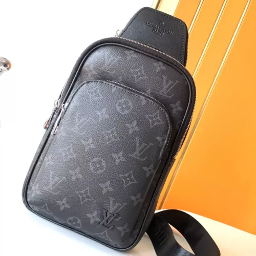 Louis Vuitton AAA Man Messenger Bags #1308415