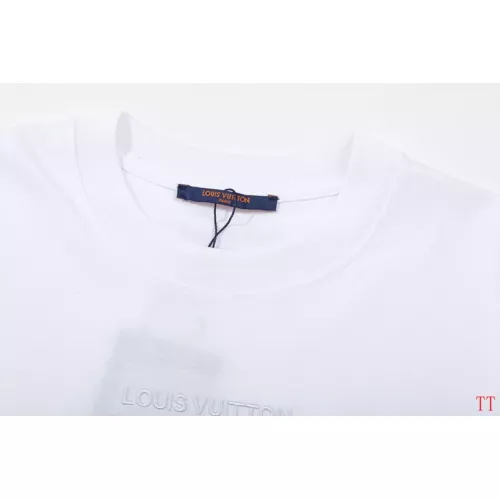 Replica Louis Vuitton LV T-Shirts Short Sleeved For Unisex #1308419 $39.00 USD for Wholesale