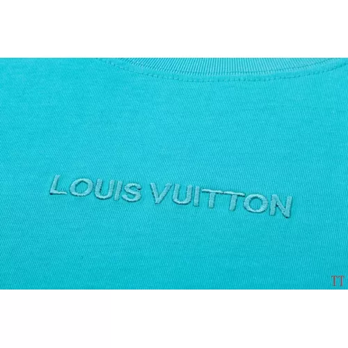 Replica Louis Vuitton LV T-Shirts Short Sleeved For Unisex #1308420 $39.00 USD for Wholesale