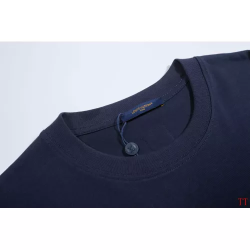 Replica Louis Vuitton LV T-Shirts Short Sleeved For Unisex #1308428 $42.00 USD for Wholesale