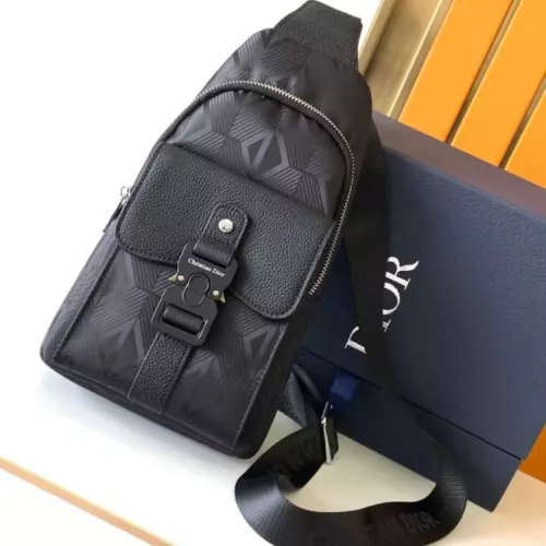 Christian Dior AAA Man Messenger Bags #1308475