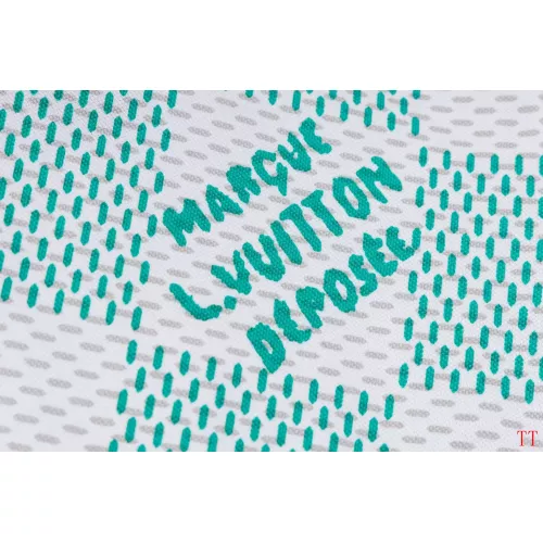 Replica Louis Vuitton LV T-Shirts Short Sleeved For Unisex #1308789 $45.00 USD for Wholesale