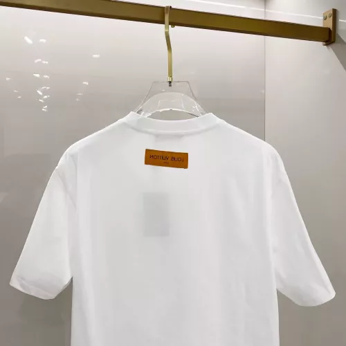 Replica Louis Vuitton LV T-Shirts Short Sleeved For Unisex #1308945 $42.00 USD for Wholesale
