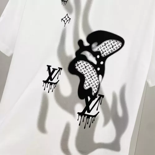 Replica Louis Vuitton LV T-Shirts Short Sleeved For Unisex #1308945 $42.00 USD for Wholesale