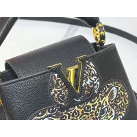 $82.00 USD Louis Vuitton AAA Quality Messenger Bags For Women #1298553