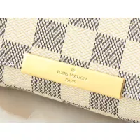 $42.00 USD Louis Vuitton Messenger Bags For Women #1298716
