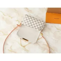 $42.00 USD Louis Vuitton Messenger Bags For Women #1298716