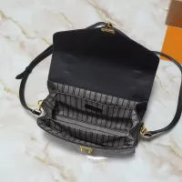 $60.00 USD Louis Vuitton AAA Quality Messenger Bags For Women #1298733