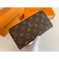 $29.00 USD Louis Vuitton LV Wallets In Pink #1298814