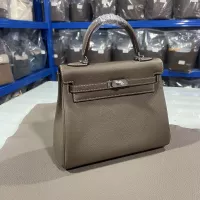 $85.00 USD Hermes AAA Quality Handbags For Women #1298969