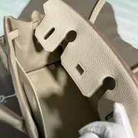 $92.00 USD Hermes AAA Quality Handbags For Women #1299031