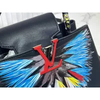 $85.00 USD Louis Vuitton AAA Quality Messenger Bags For Women #1299418