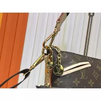 $68.00 USD Louis Vuitton AAA Quality Shoulder Bags For Women #1299421