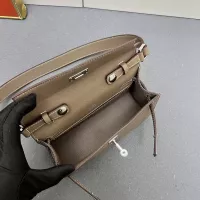 $102.00 USD Hermes AAA Quality Messenger Bags For Women #1299547