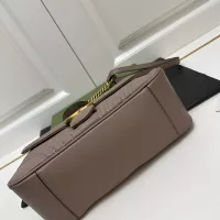 $88.00 USD Gucci AAA Quality Messenger Bags For Women #1299878