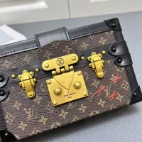 $82.00 USD Louis Vuitton AAA Quality Messenger Bags For Women #1299892