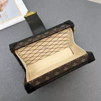 $82.00 USD Louis Vuitton AAA Quality Messenger Bags For Women #1299892