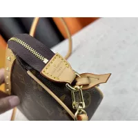 $80.00 USD Louis Vuitton AAA Quality Messenger Bags For Women #1300830