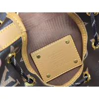 $88.00 USD Louis Vuitton AAA Quality Messenger Bags For Women #1300864