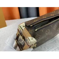 $92.00 USD Louis Vuitton AAA Quality Messenger Bags For Women #1300868