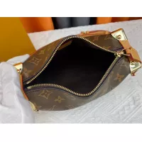 $92.00 USD Louis Vuitton AAA Quality Messenger Bags For Women #1300868