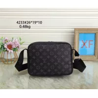 $27.00 USD Louis Vuitton Messenger Bags For Men #1301168