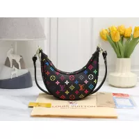 $38.00 USD Louis Vuitton Messenger Bags For Women #1301194