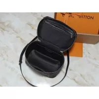 $72.00 USD Louis Vuitton AAA Quality Handbags For Women #1301280