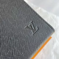 $92.00 USD Louis Vuitton AAA Quality Wallets #1301298