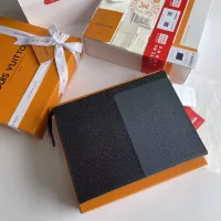 $92.00 USD Louis Vuitton AAA Quality Wallets #1301300