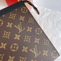 $80.00 USD Louis Vuitton AAA Quality Wallets #1301309