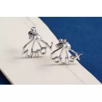$32.00 USD Louis Vuitton Earrings For Women #1301930