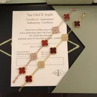 $36.00 USD Van Cleef & Arpels Bracelets For Women #1302552