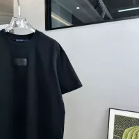 $41.00 USD Louis Vuitton LV T-Shirts Short Sleeved For Unisex #1302674