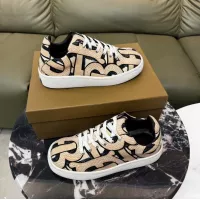 $80.00 USD Burberry Casual Shoes For Men #1303307