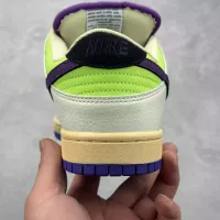 $80.00 USD Nike SB Dunk-Low For Women #1304901