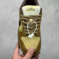 $80.00 USD Nike Dunk-Low For Men #1304916