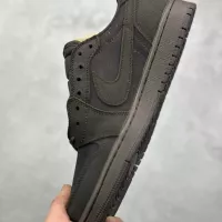 $100.00 USD Air Jordan-1-Low For Men #1304924