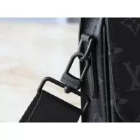 $68.00 USD Louis Vuitton AAA Man Messenger Bags #1305029