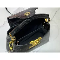 $85.00 USD Louis Vuitton AAA Quality Messenger Bags For Women #1305313