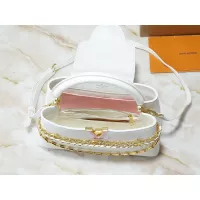 $92.00 USD Louis Vuitton AAA Quality Messenger Bags For Women #1305531