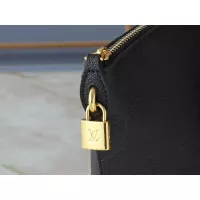 $68.00 USD Louis Vuitton AAA Quality Shoulder Bags For Women #1305564