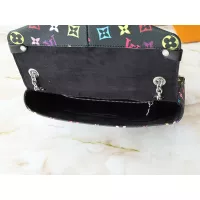 $68.00 USD Louis Vuitton AAA Quality Shoulder Bags For Women #1305569