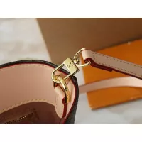 $56.00 USD Louis Vuitton Messenger Bags For Women #1305576