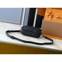 $56.00 USD Louis Vuitton Messenger Bags For Unisex #1305580